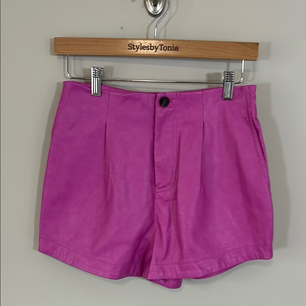 Anthropologie Avec Les Filles Shorts Pleated Faux Leather Pink Sz S NEW